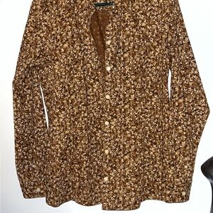 Eddie Bauer Size Small Women’s Long Sleeve Floral Shirt Button Down
